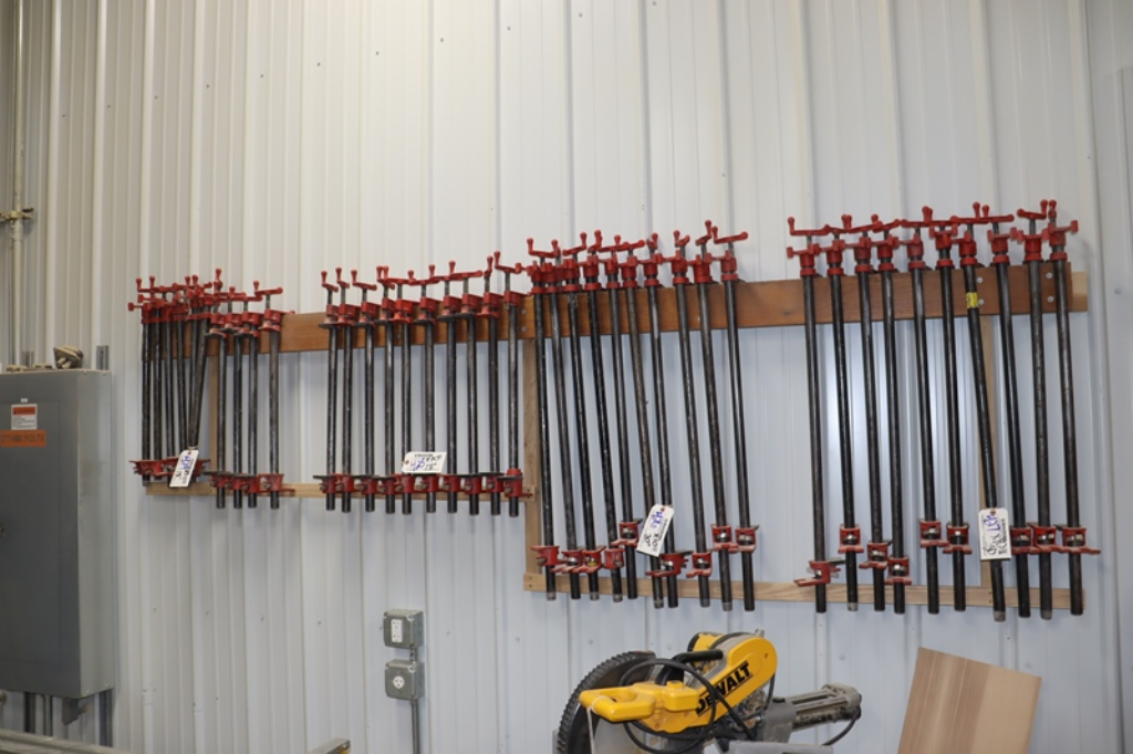 Item Image for Fork Lift, Skid Loader, JLG Skylift, 4 Trailers, CNC Router, Grizzley Equipment & More