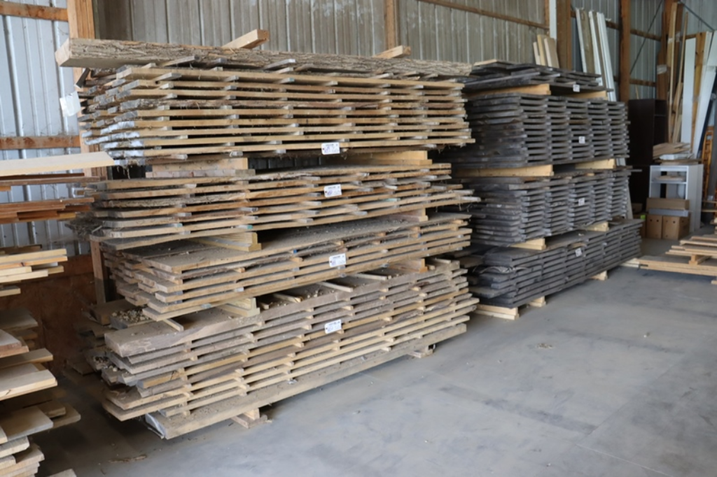 Item Image for Fork Lift, Skid Loader, JLG Skylift, 4 Trailers, CNC Router, Grizzley Equipment & More
