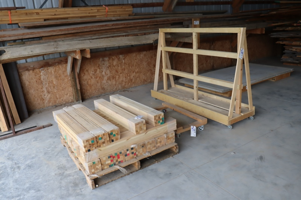 Item Image for Fork Lift, Skid Loader, JLG Skylift, 4 Trailers, CNC Router, Grizzley Equipment & More