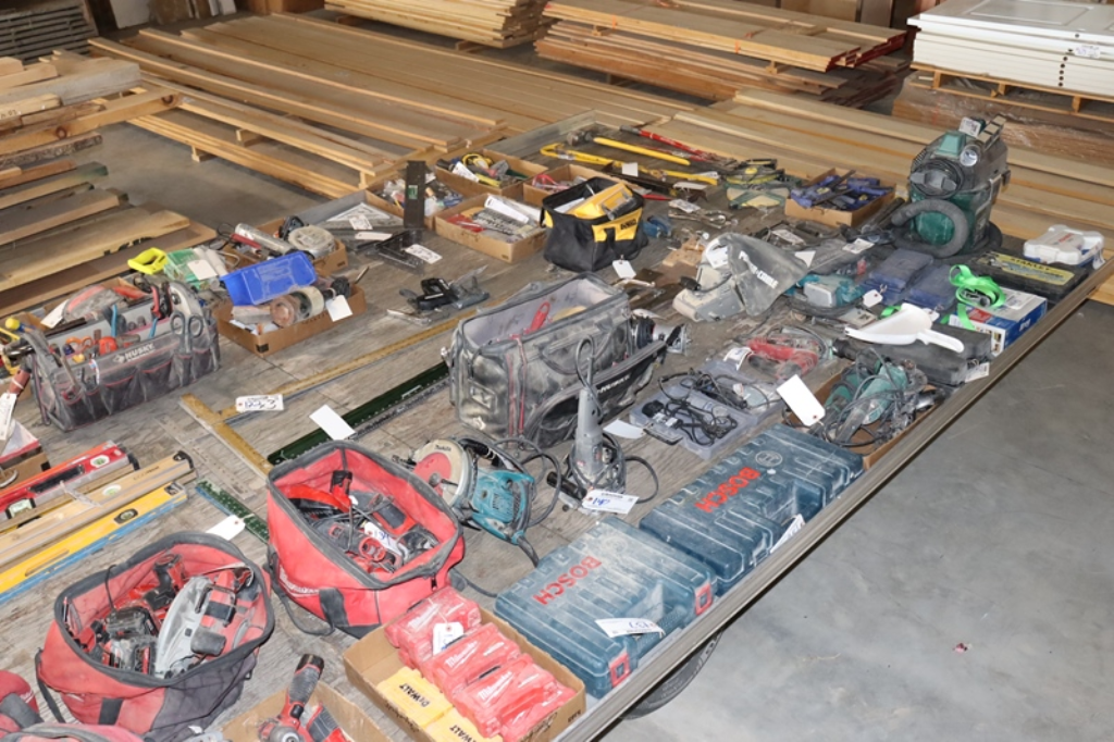 Item Image for Fork Lift, Skid Loader, JLG Skylift, 4 Trailers, CNC Router, Grizzley Equipment & More