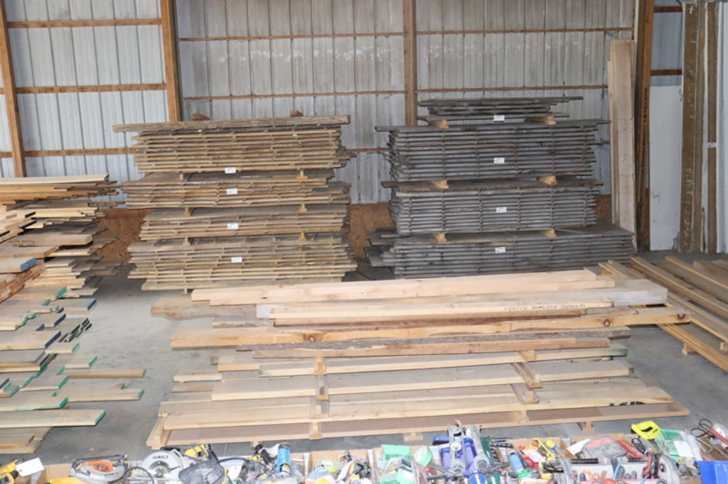 Item Image for Fork Lift, Skid Loader, JLG Skylift, 4 Trailers, CNC Router, Grizzley Equipment & More
