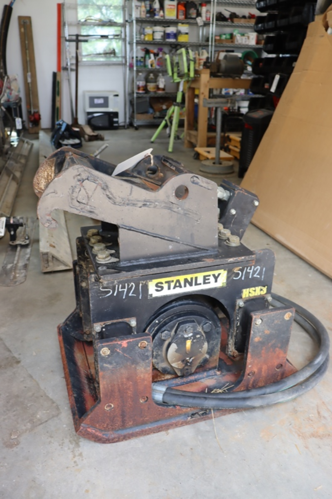 Item Image for Fork Lift, Skid Loader, JLG Skylift, 4 Trailers, CNC Router, Grizzley Equipment & More
