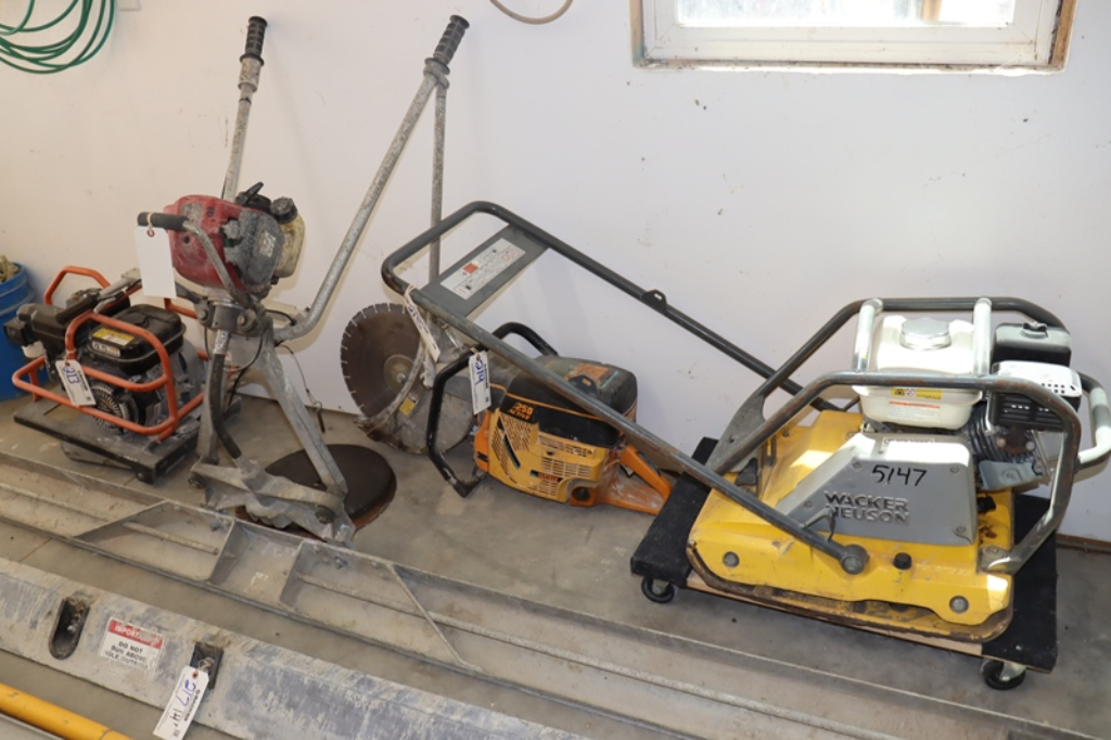 Item Image for Fork Lift, Skid Loader, JLG Skylift, 4 Trailers, CNC Router, Grizzley Equipment & More