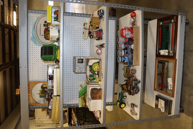 Item Image for Viewing: Wednesday, Nov 29th from 4 PM to 7 PM and Nov 30th from 9 AM to 4 PM