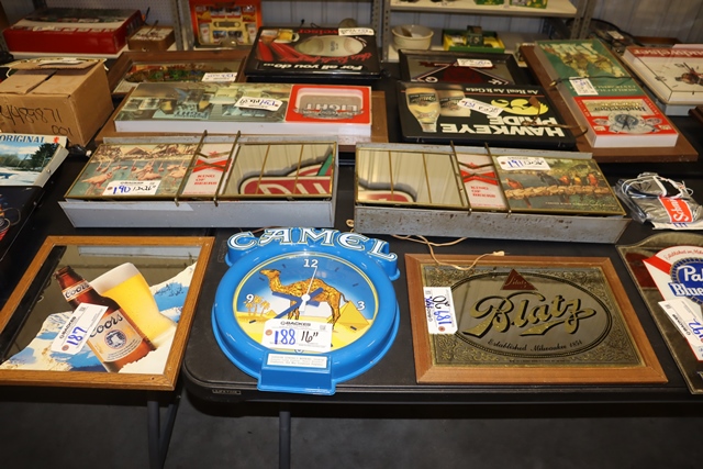 Item Image for Viewing: Wednesday, Nov 29th from 4 PM to 7 PM and Nov 30th from 9 AM to 4 PM